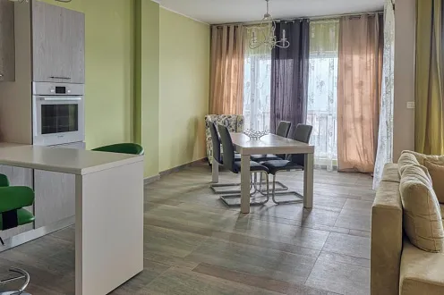 Geräumige Maisonette von 135 m2 mit Meerblick